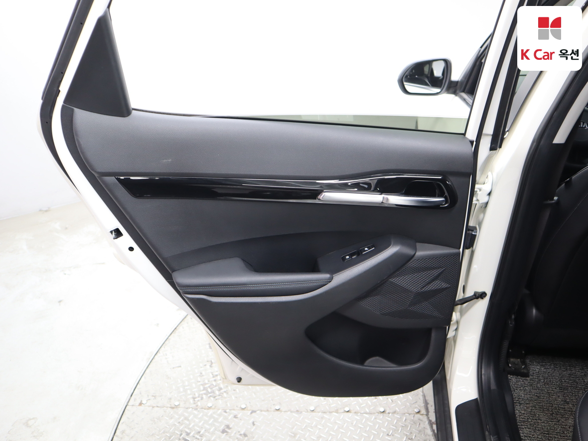 كيا سيلتوس 2020 - صورة 23