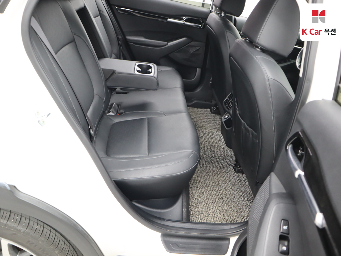 كيا سيلتوس 2020 - صورة 29