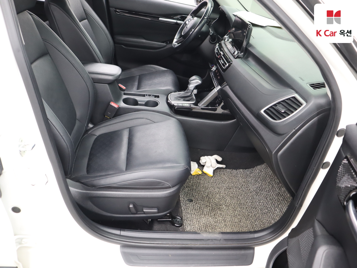 كيا سيلتوس 2020 - صورة 31