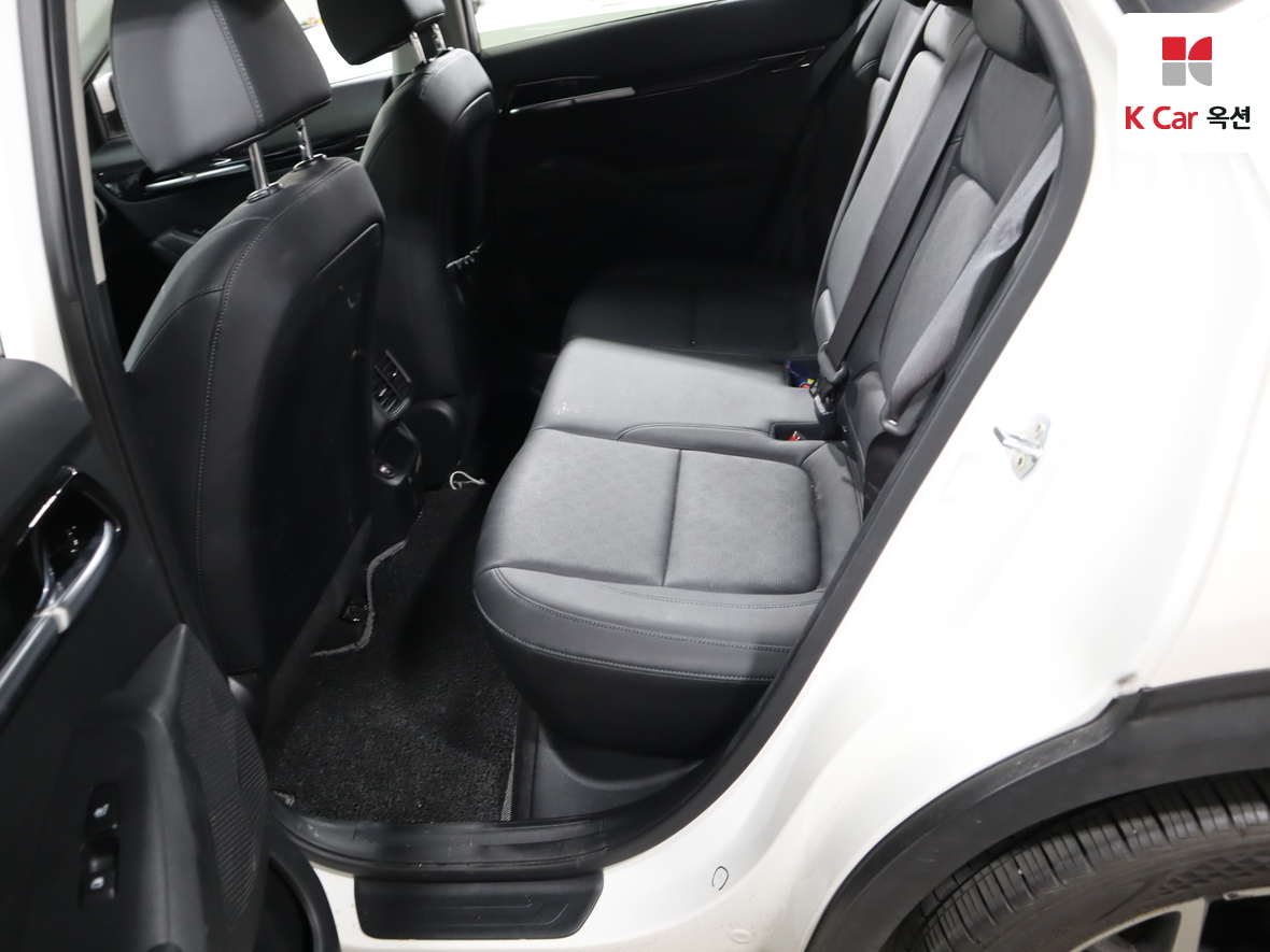 كيا سيلتوس 2022 - صورة 24