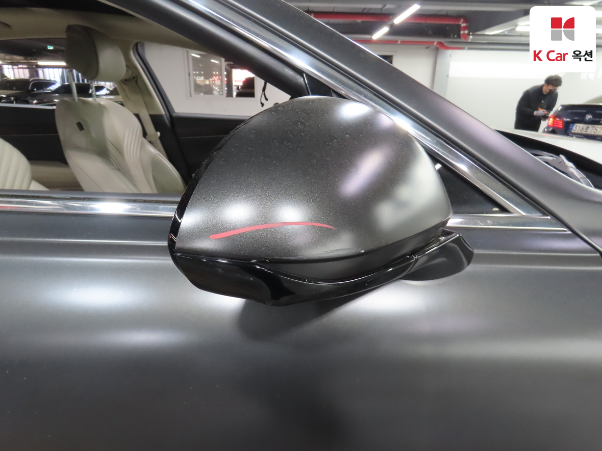 Genesis G80 - 44