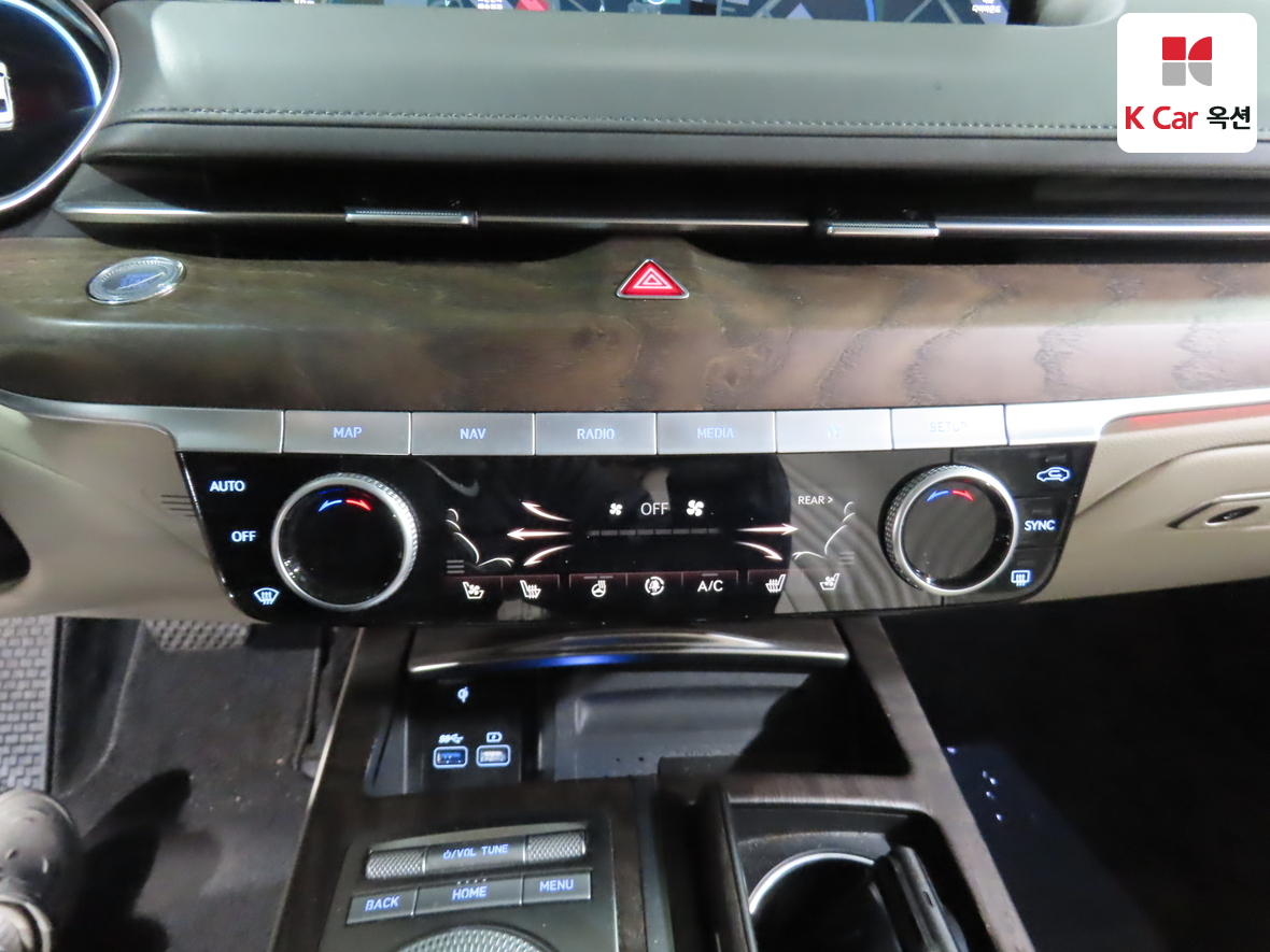 Genesis G80 - 15
