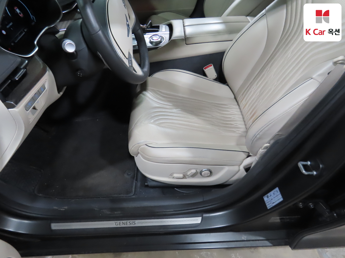 Genesis G80 - 18