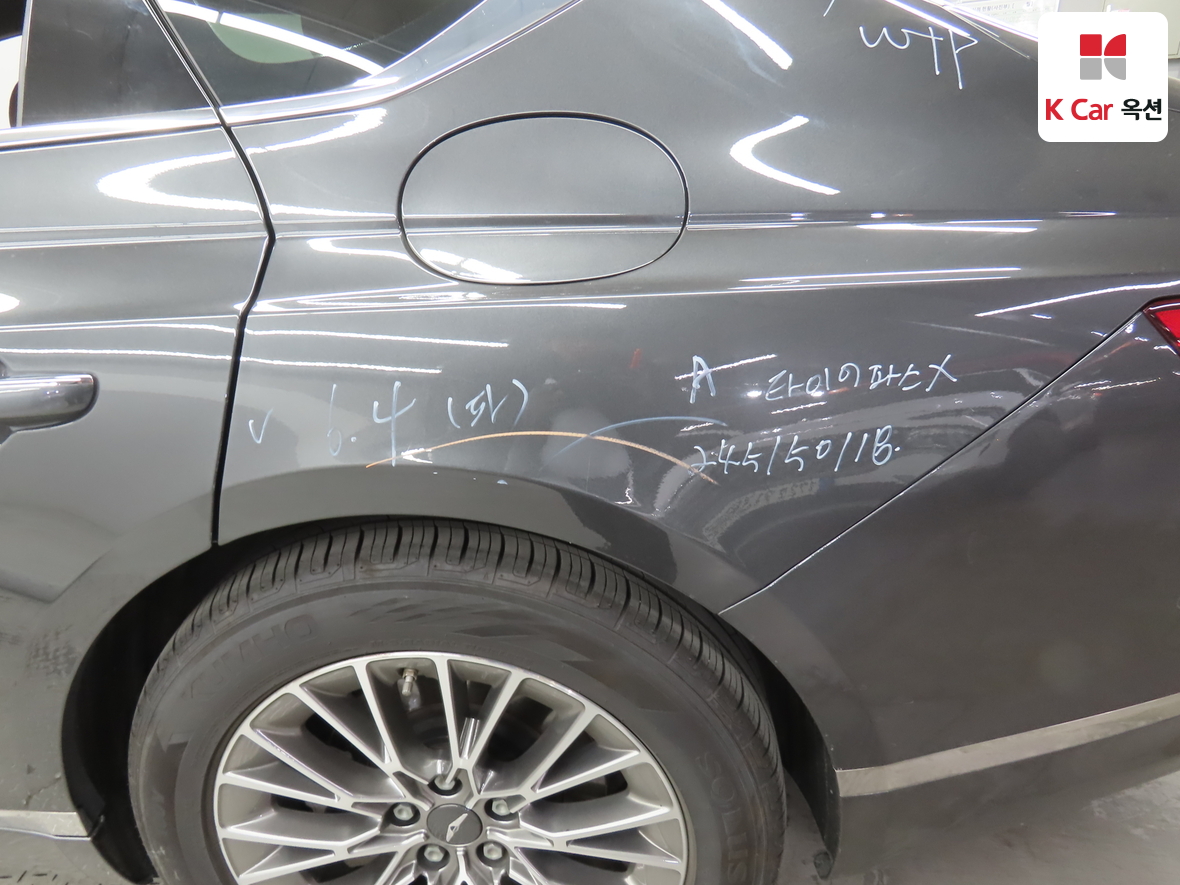 جينيسيس G80 2021 - صورة 40