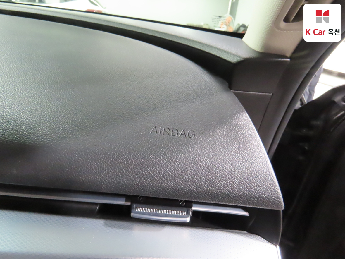 Genesis G80 - 33