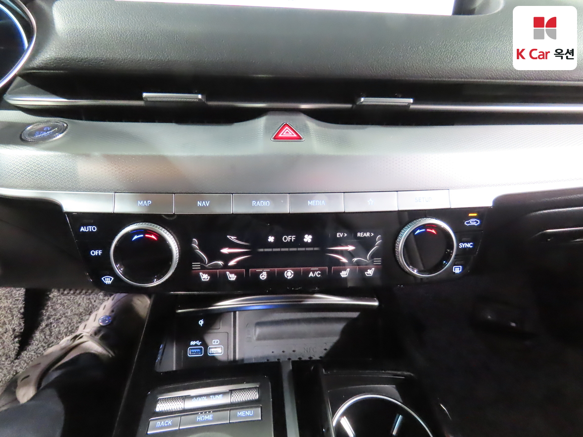 Genesis G80 - 15