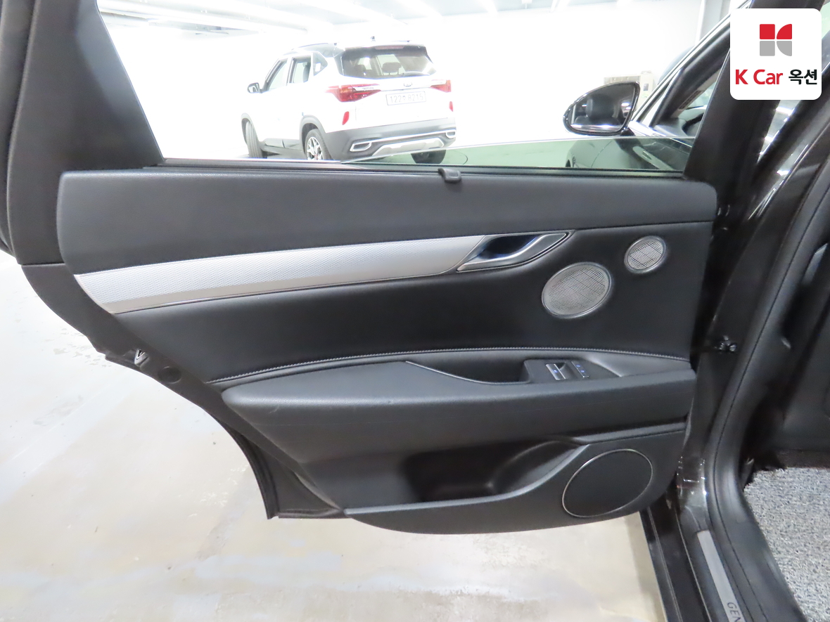 Genesis G80 - 22