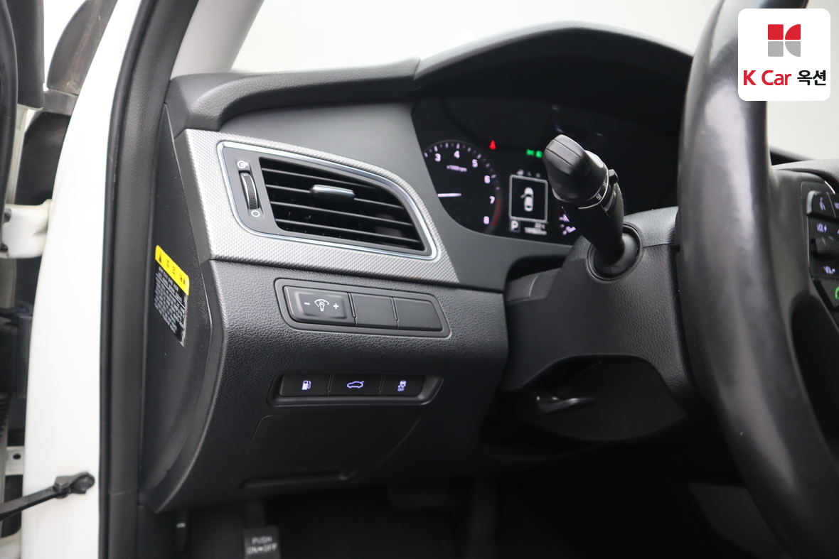 Hyundai Sonata - 9
