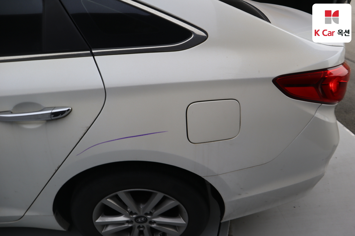 Hyundai Sonata - 43