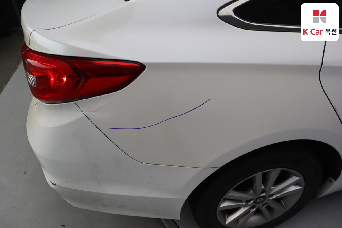 Hyundai Sonata - 34