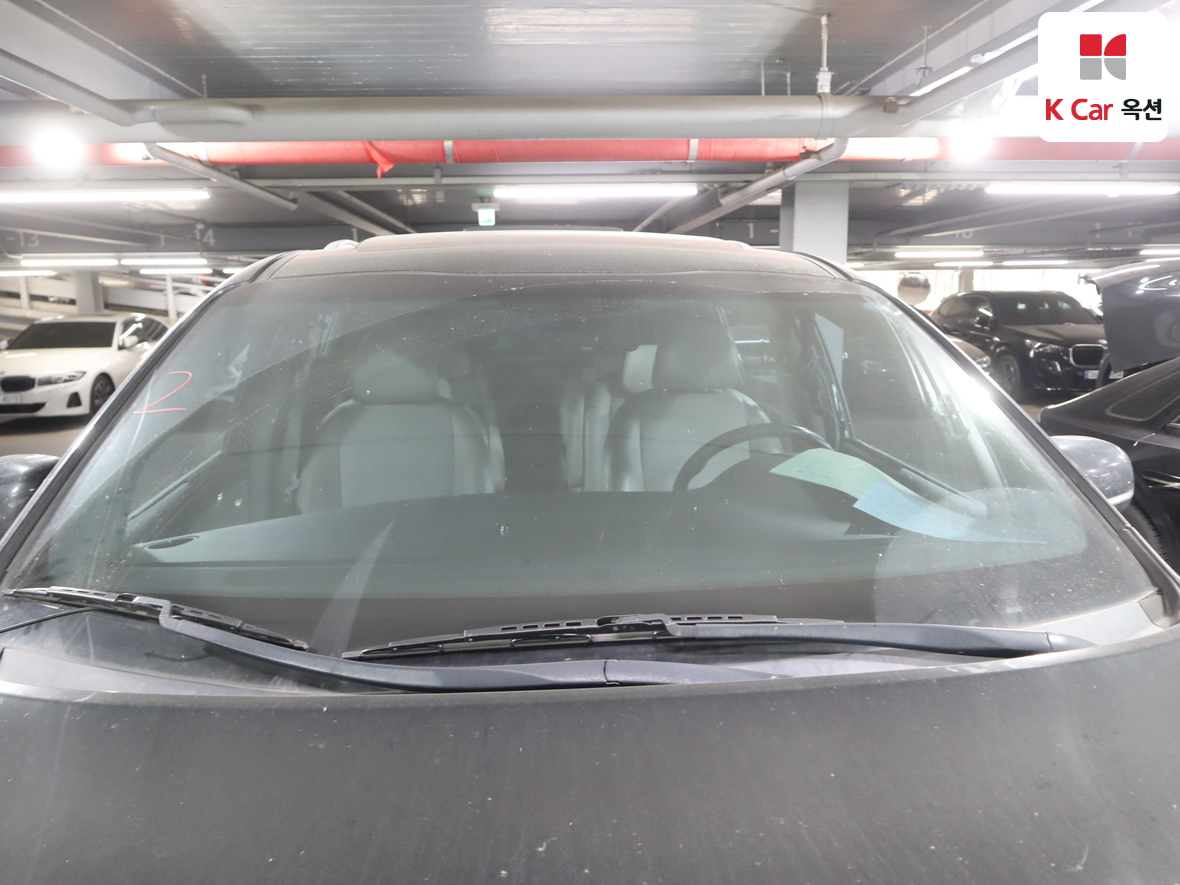 Kia New Carnival - 34