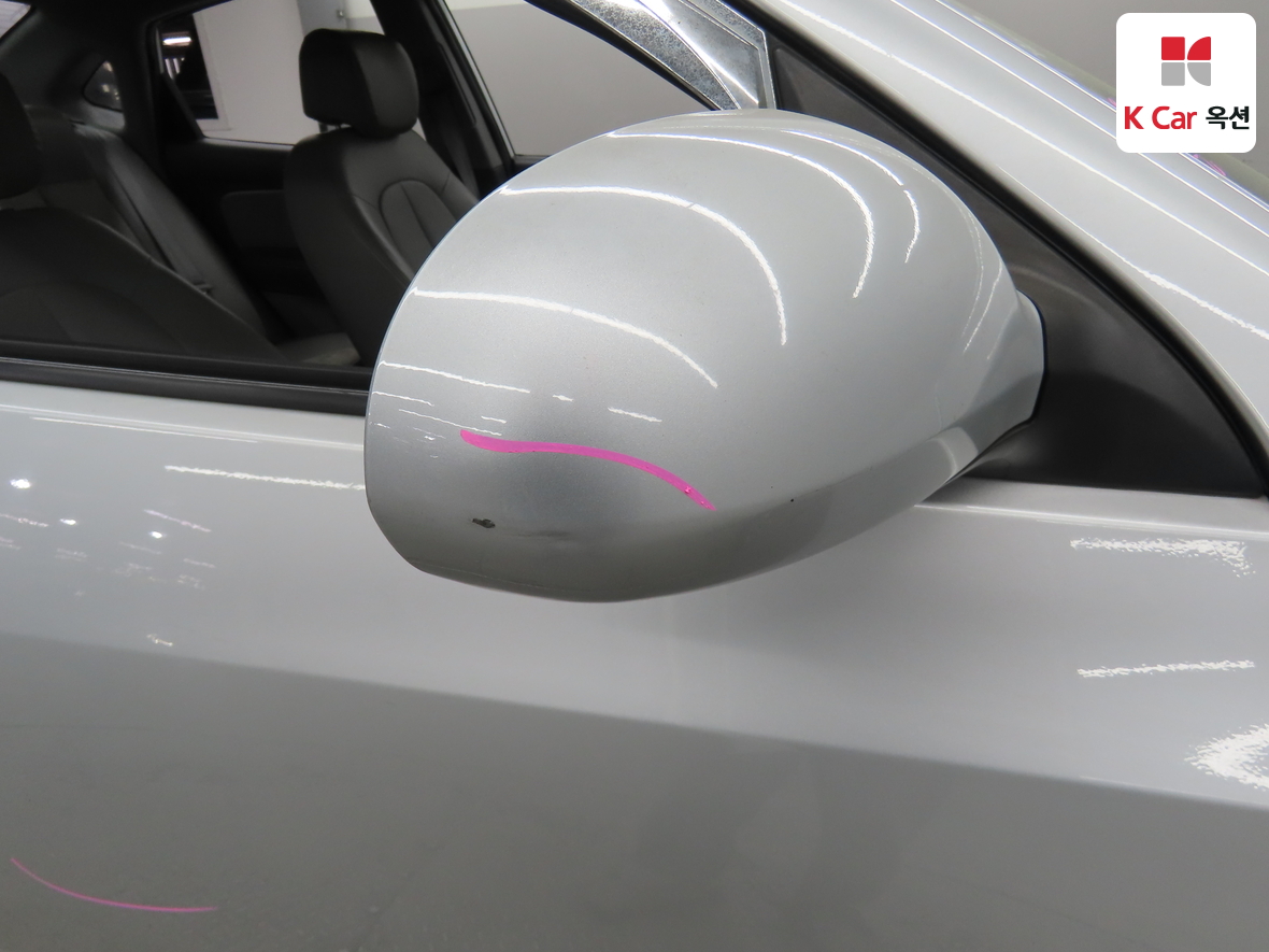 Hyundai Elantra 2009 - Image 45
