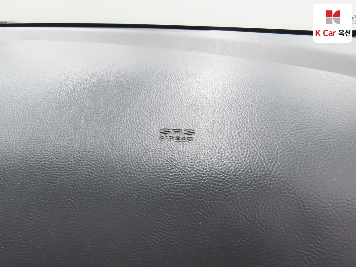 Hyundai Elantra 2009 - Image 32