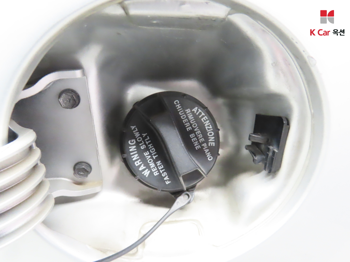 Hyundai Elantra 2009 - Image 25
