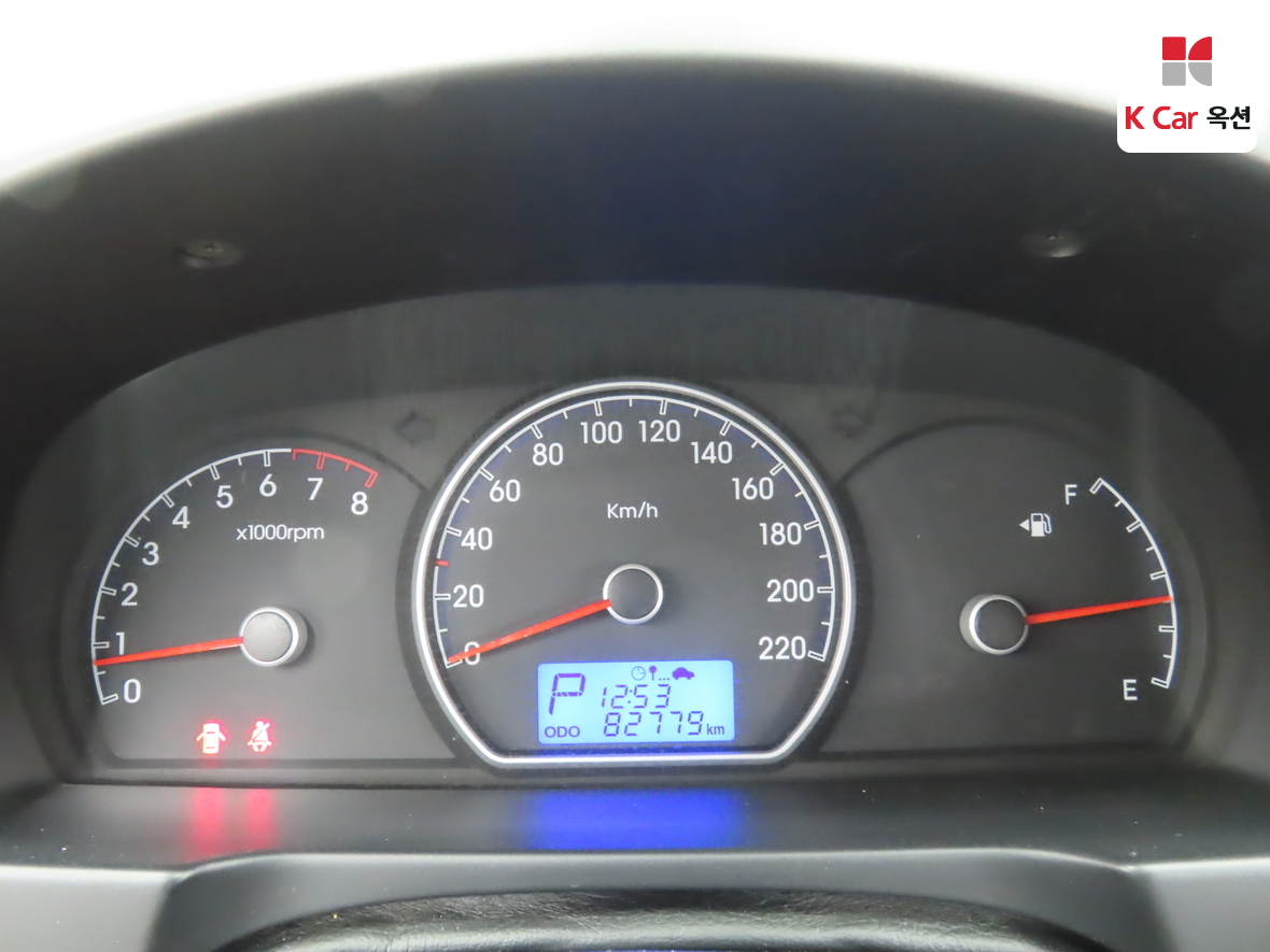 Hyundai Elantra 2009 - Image 5