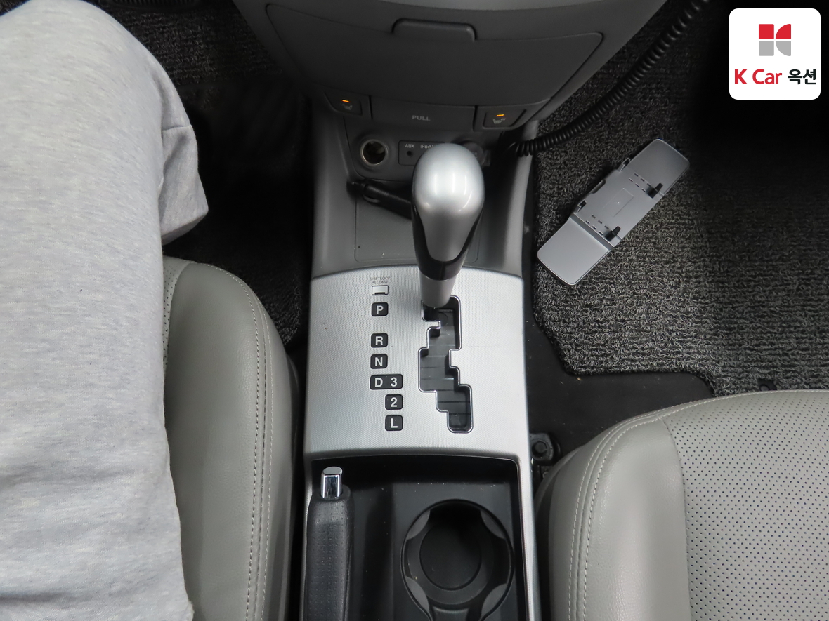 Hyundai Elantra 2009 - Image 17