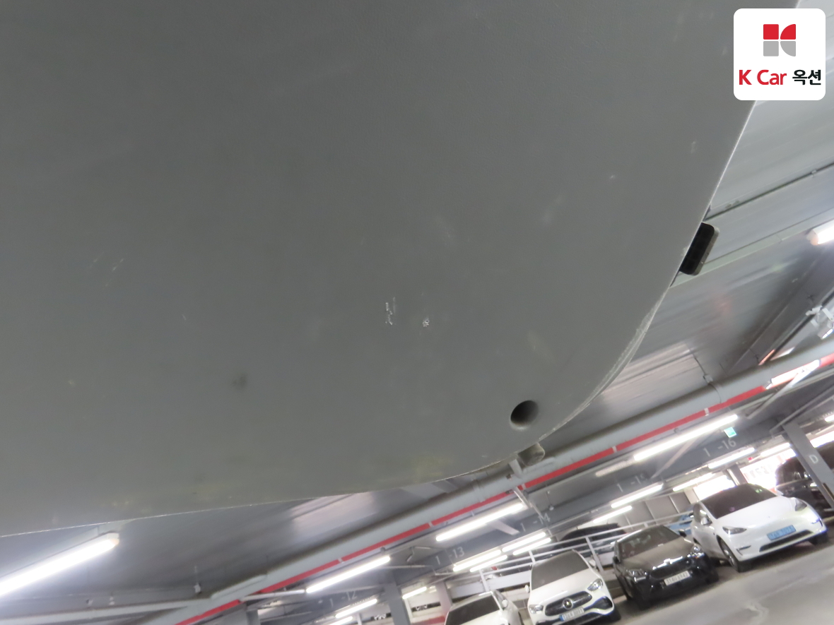 هيونداي جراند ستاريكس 2011 - صورة 27