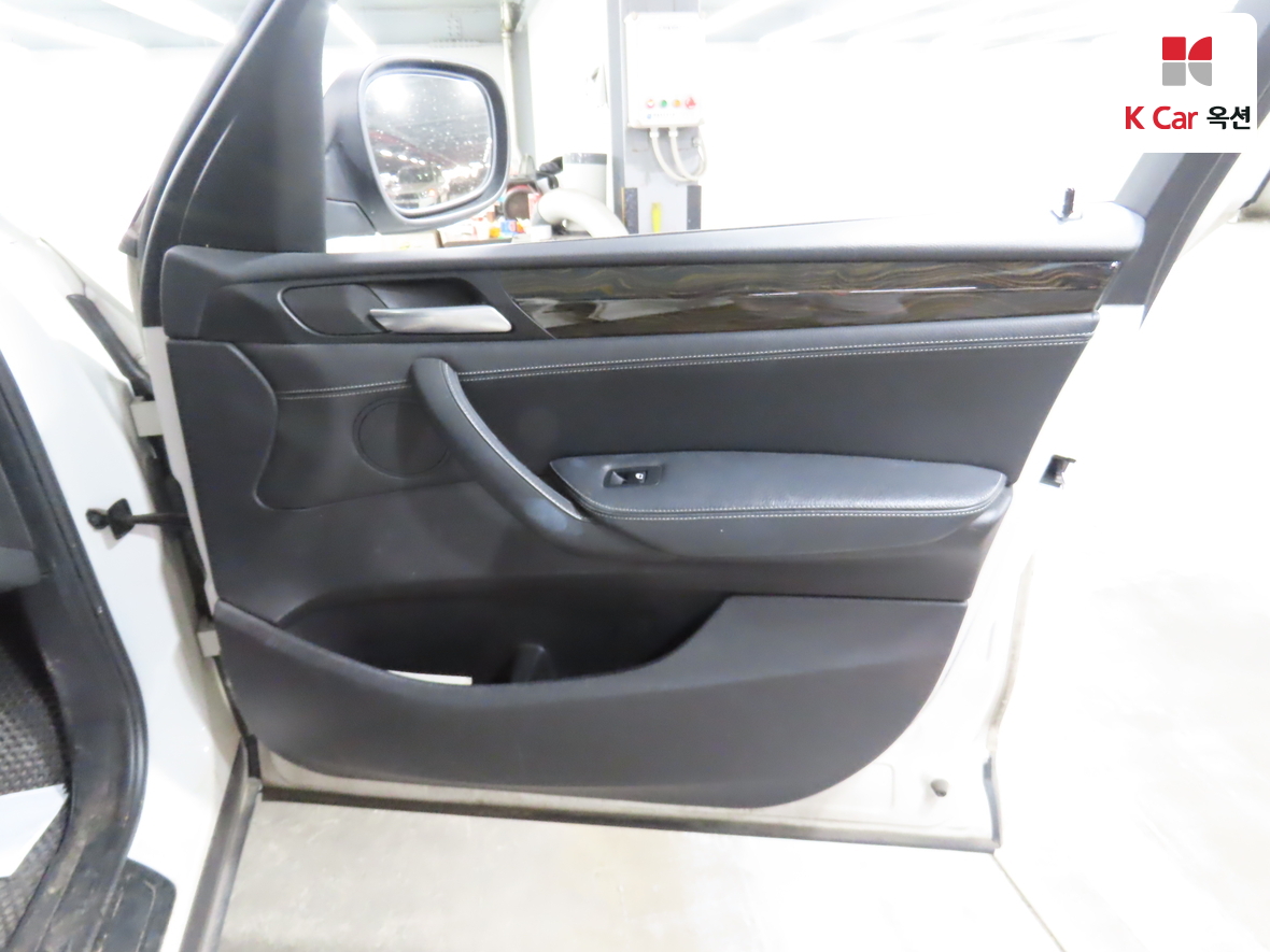 BMW X3 - 32