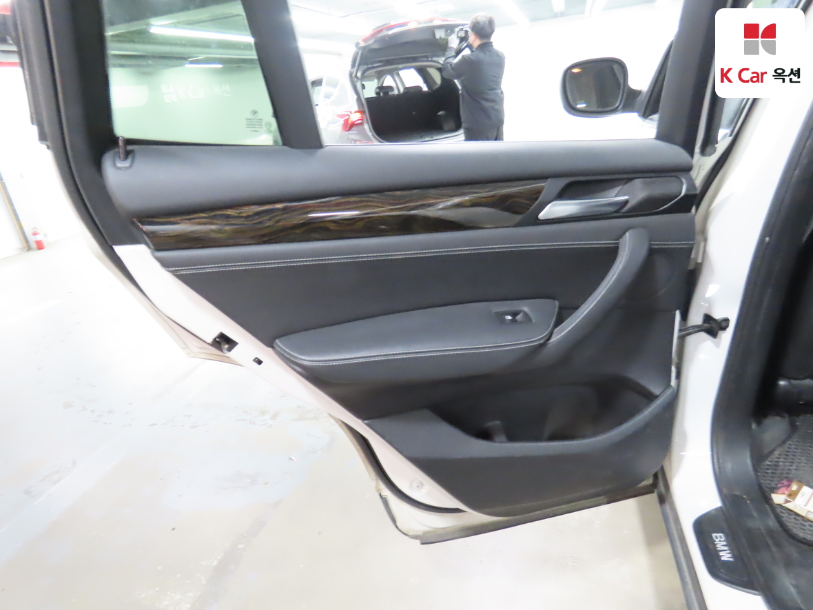 BMW X3 - 24