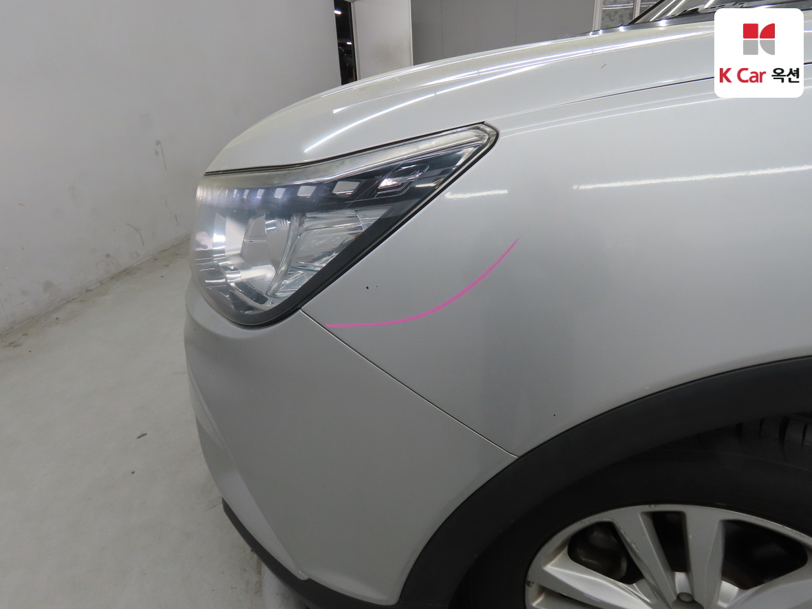 KG Mobility Tivoli 2015 - Image 36