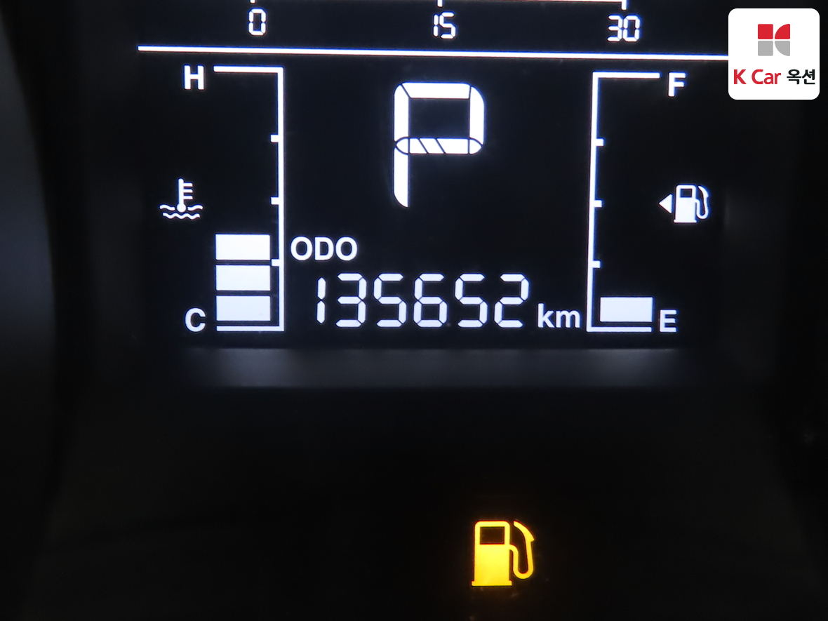 KG Mobility Tivoli 2015 - Image 4