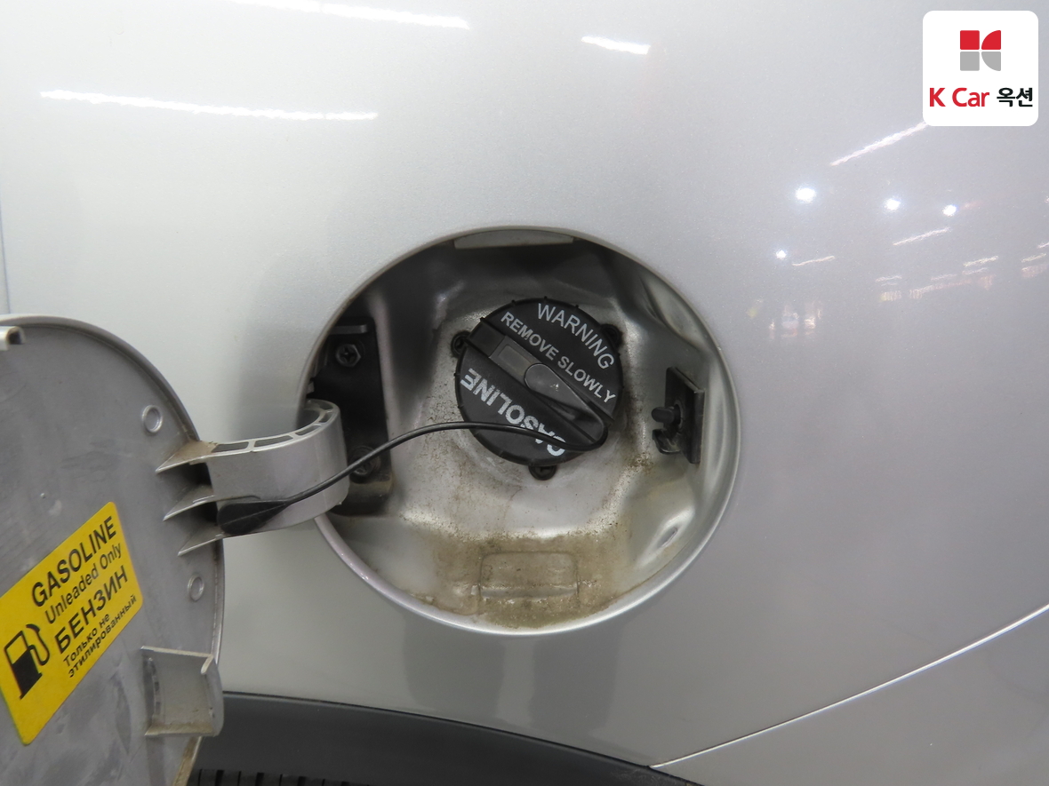 KG Mobility Tivoli 2015 - Image 25