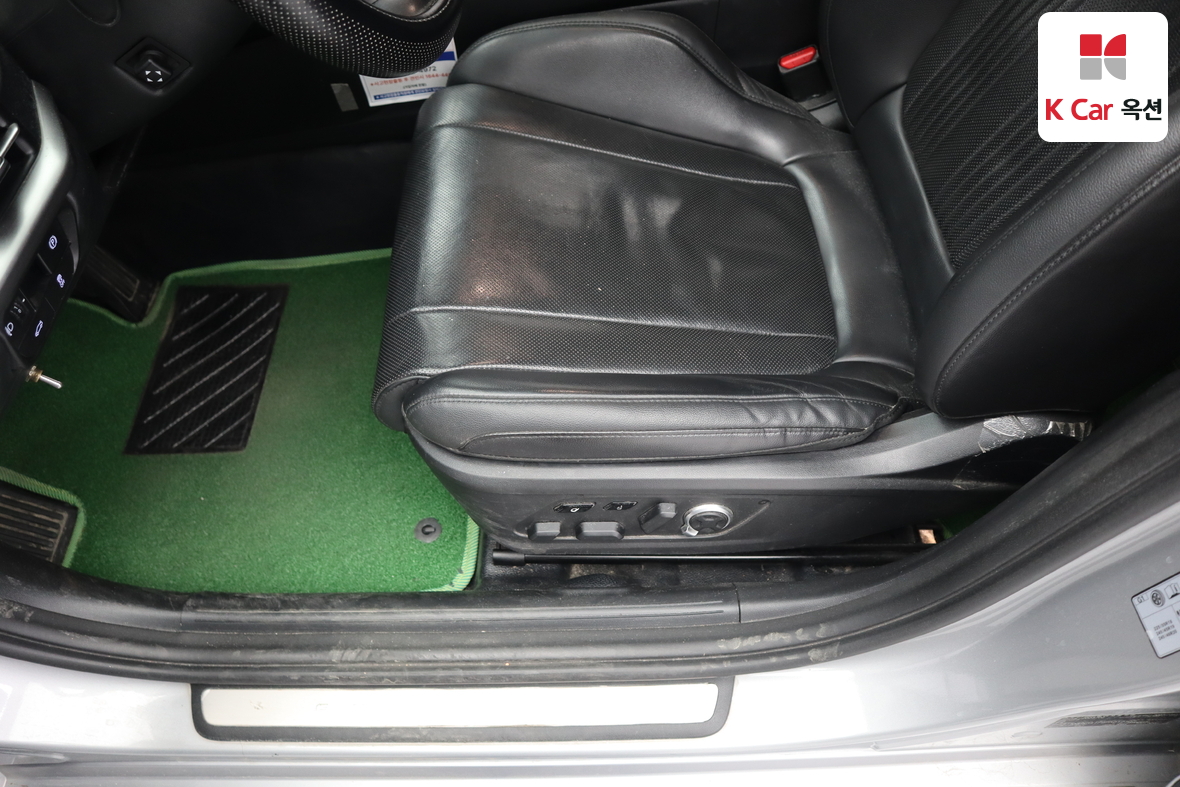 Hyundai Grandeur - 21