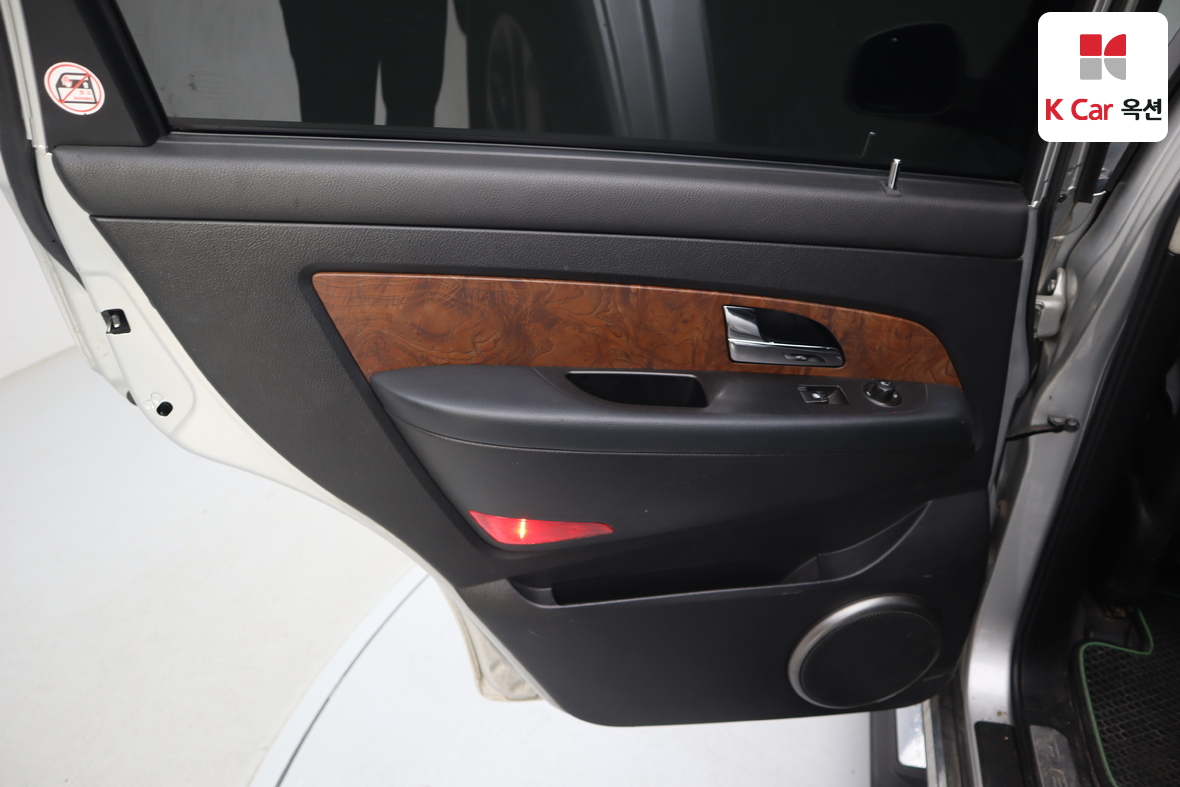 KG Mobility Rexton - 21