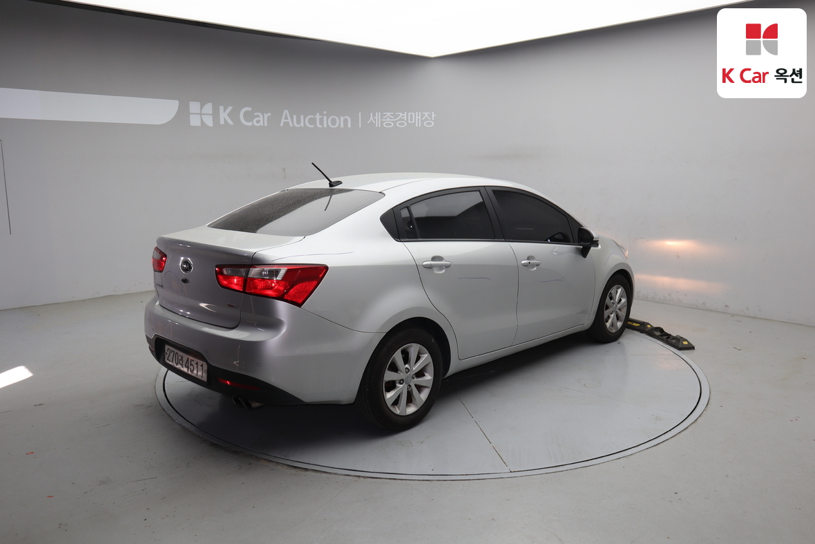 Kia Pride - 2