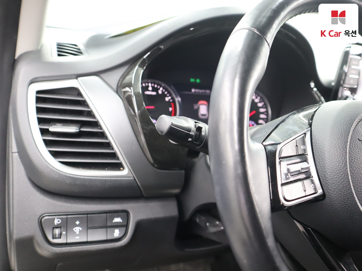 Kia Seltos 2023 - Image 9