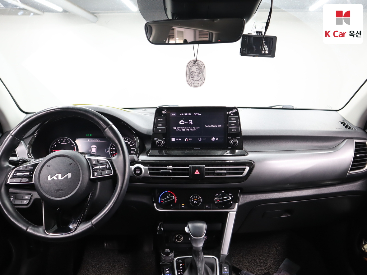 Kia Seltos 2023 - Image 3