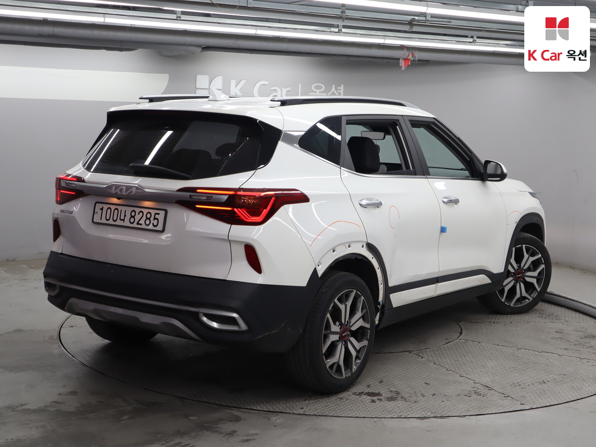 Kia Seltos 2023 - Image 2