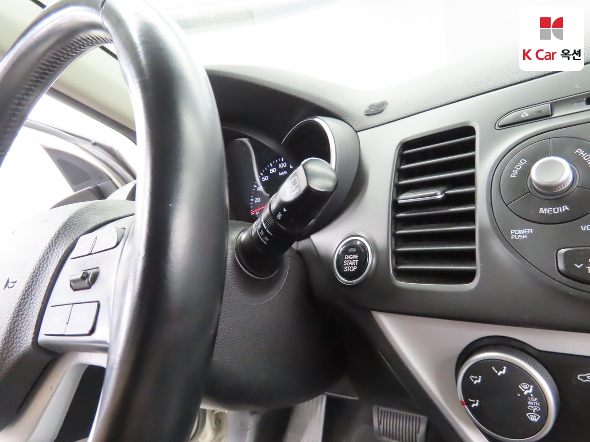 Kia Morning 2016 - Image 11