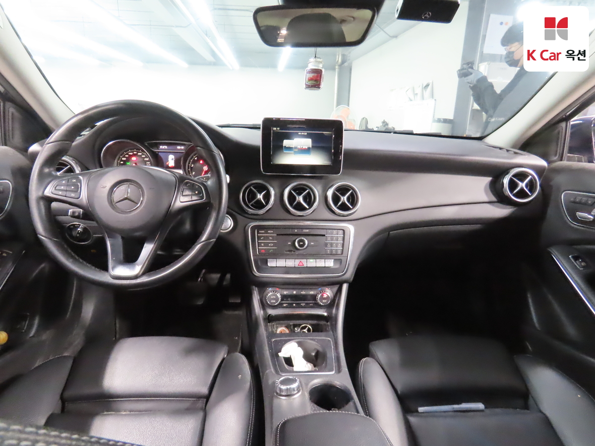 Mercedes-Benz GLA-Class - 3