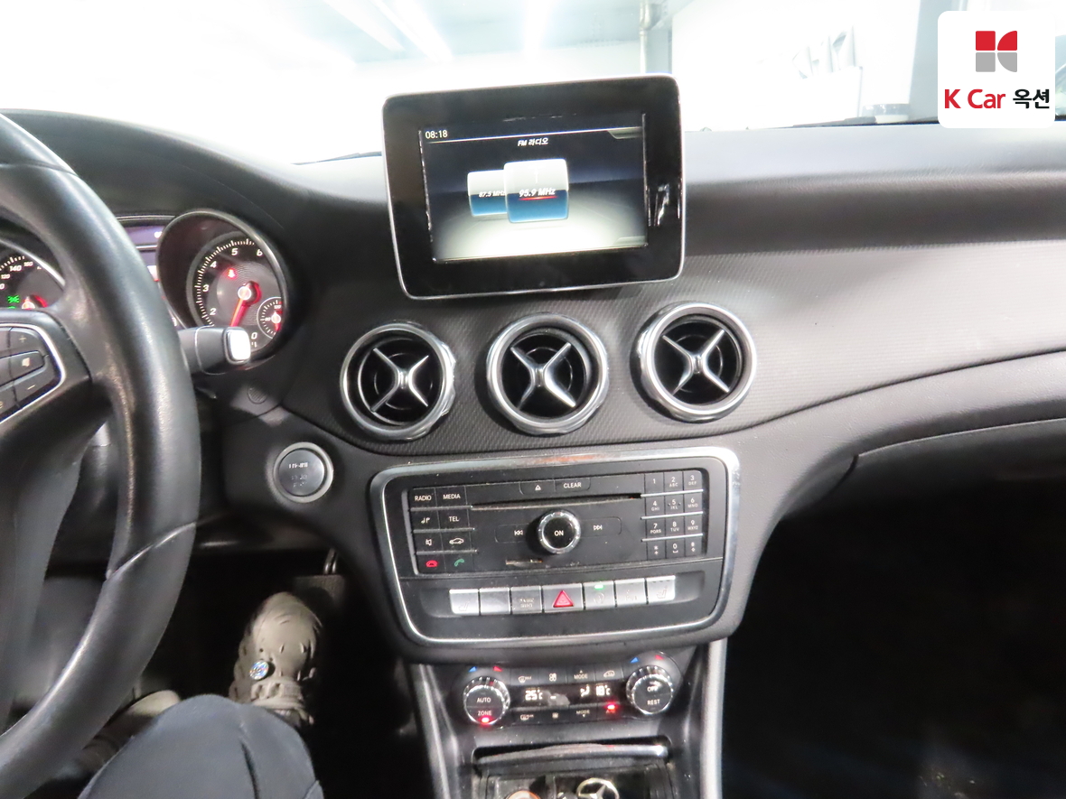 Mercedes-Benz GLA-Class - 6