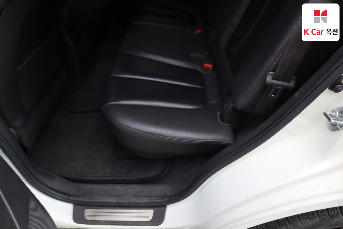 Hyundai Santa Fe - 25
