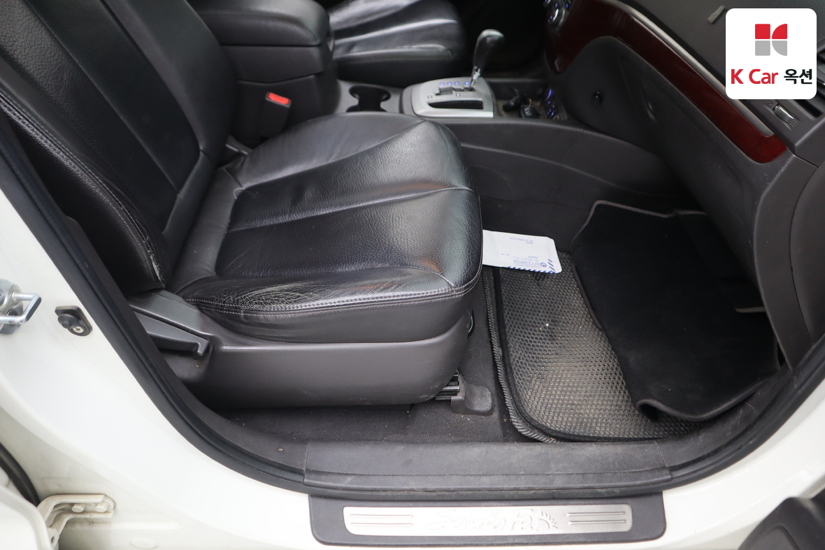 Hyundai Santa Fe - 33