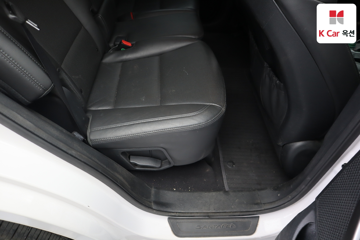 Hyundai Santa Fe - 27