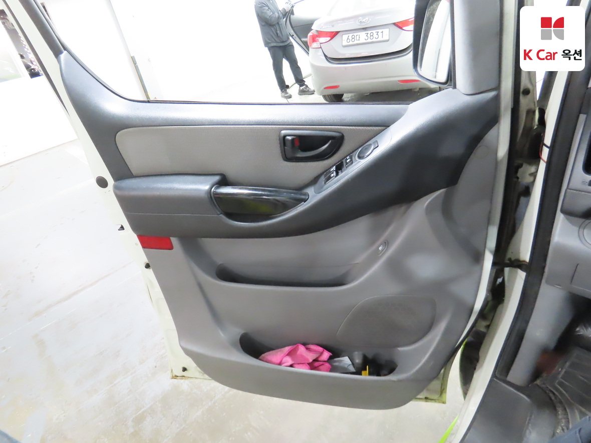 Hyundai Grand Starex - 8