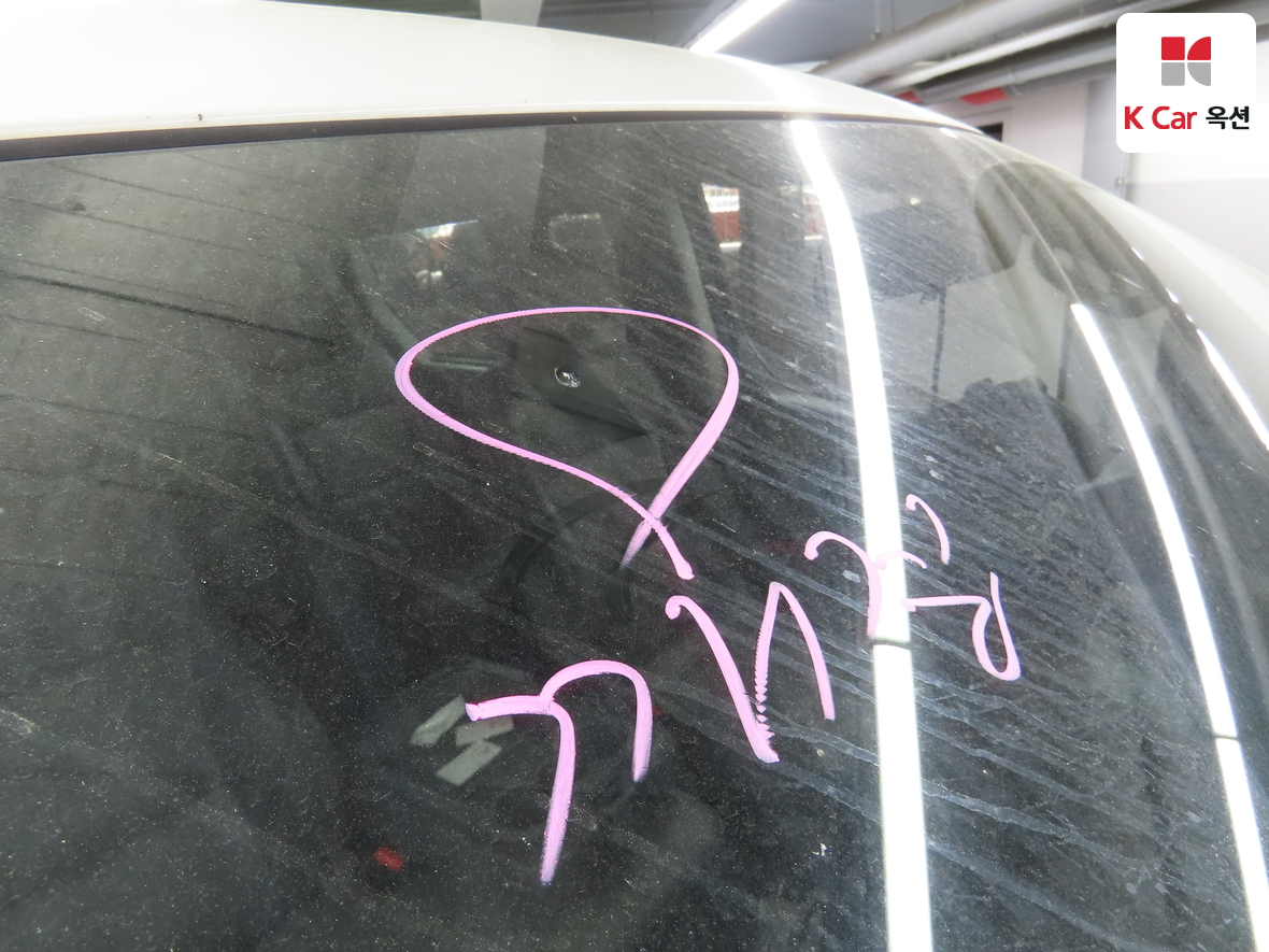 Hyundai Grand Starex - 33