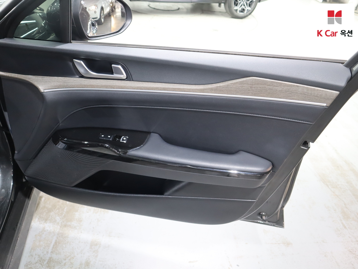Kia K5 - 27