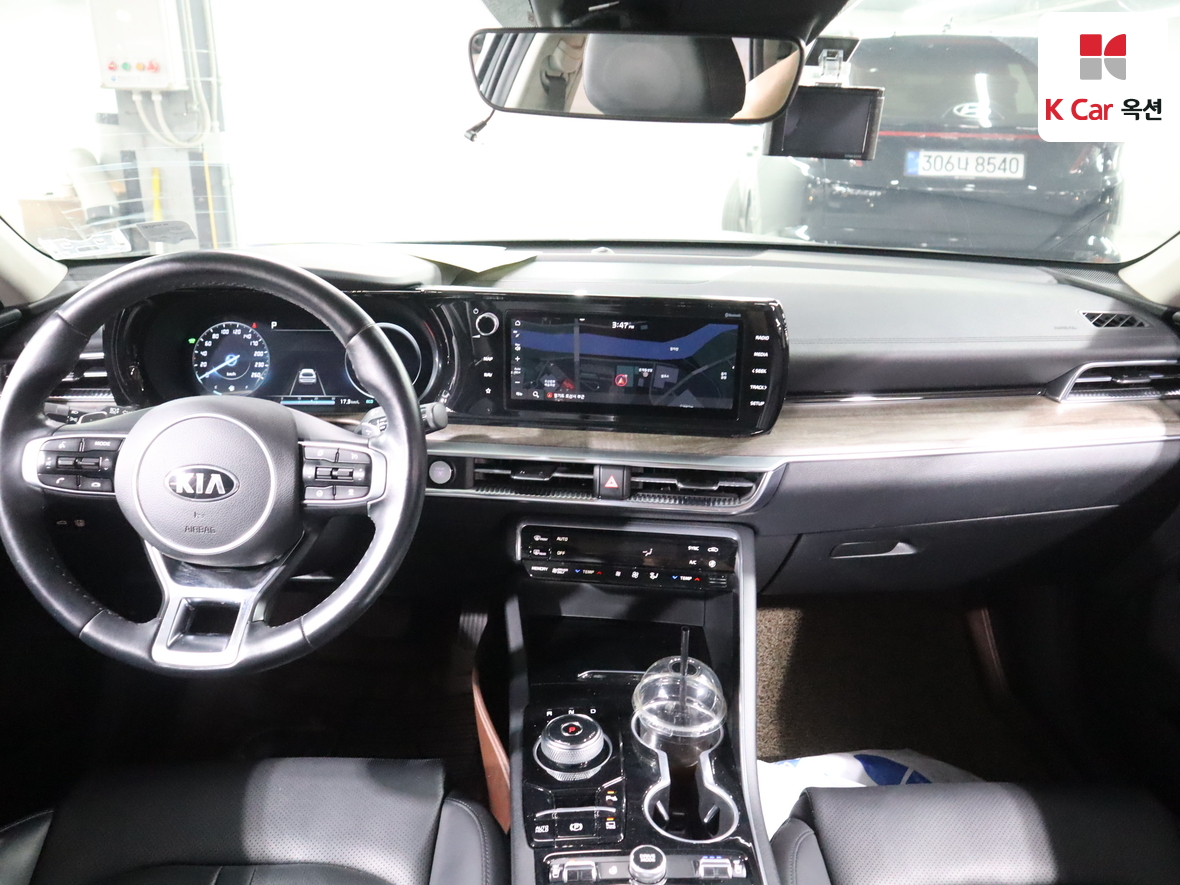 Kia K5 - 3