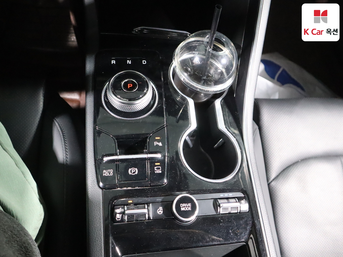 Kia K5 - 16