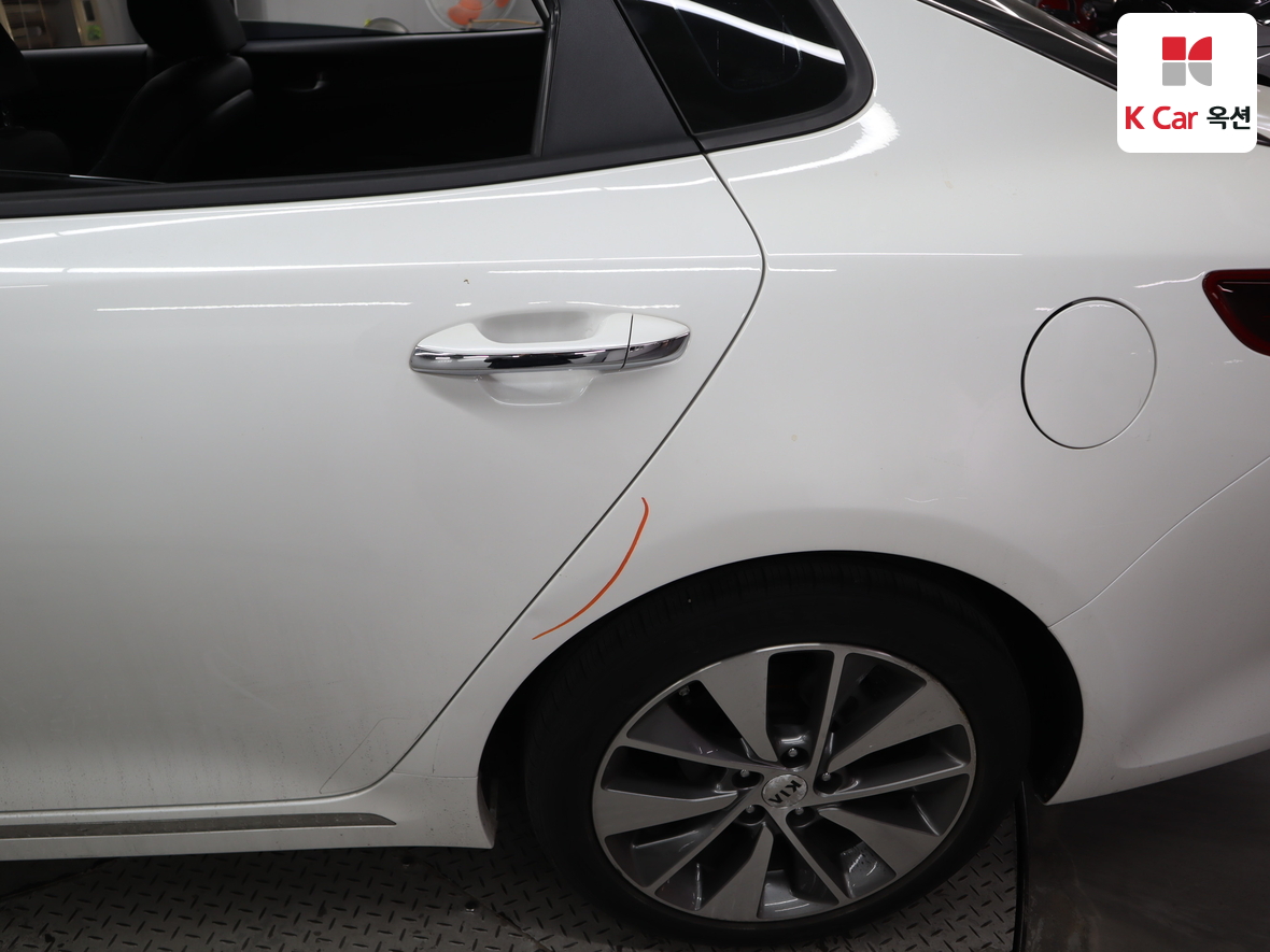 كيا K5 2018 - صورة 35