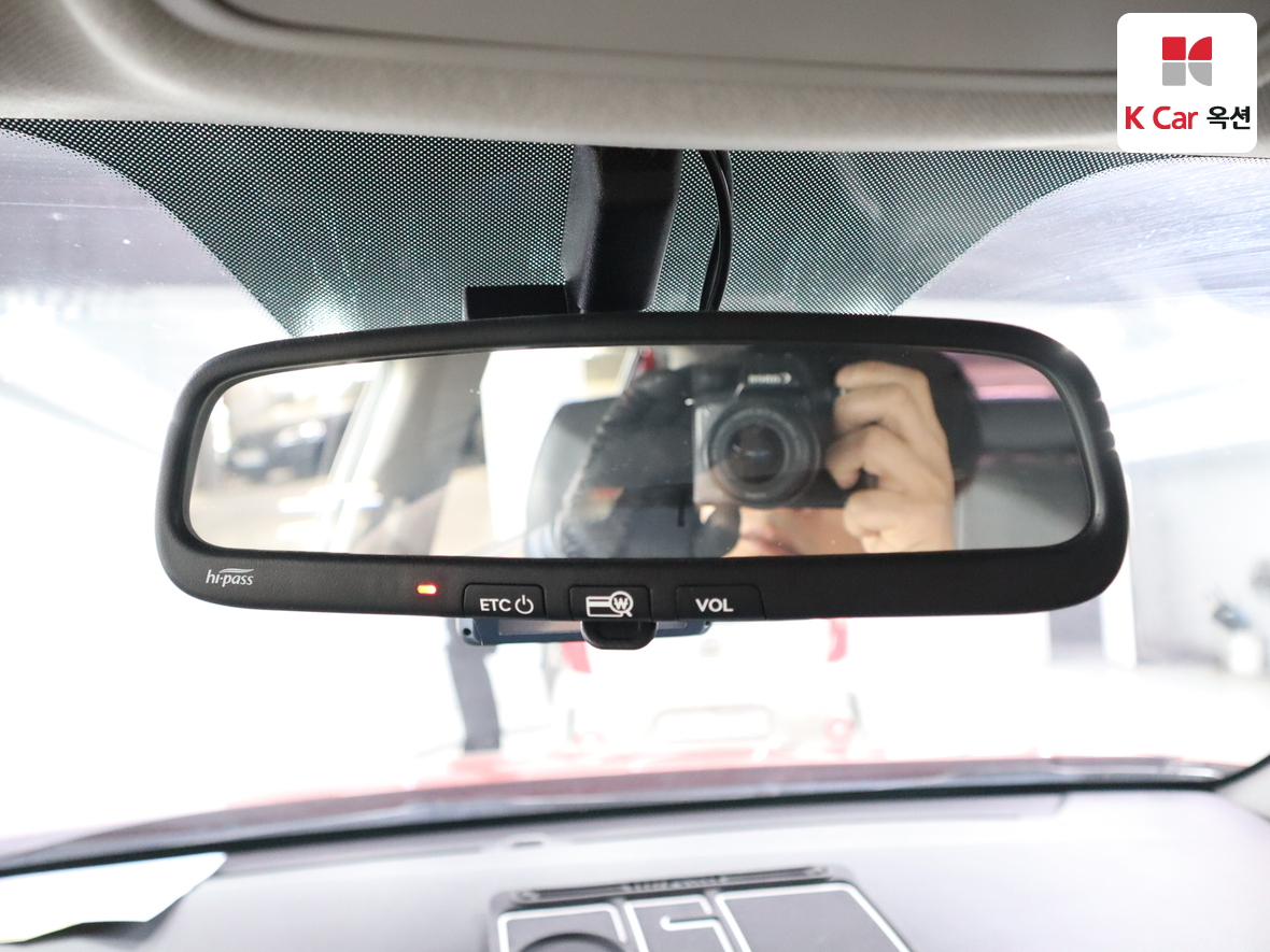 كيا ستونيك 2019 - صورة 13