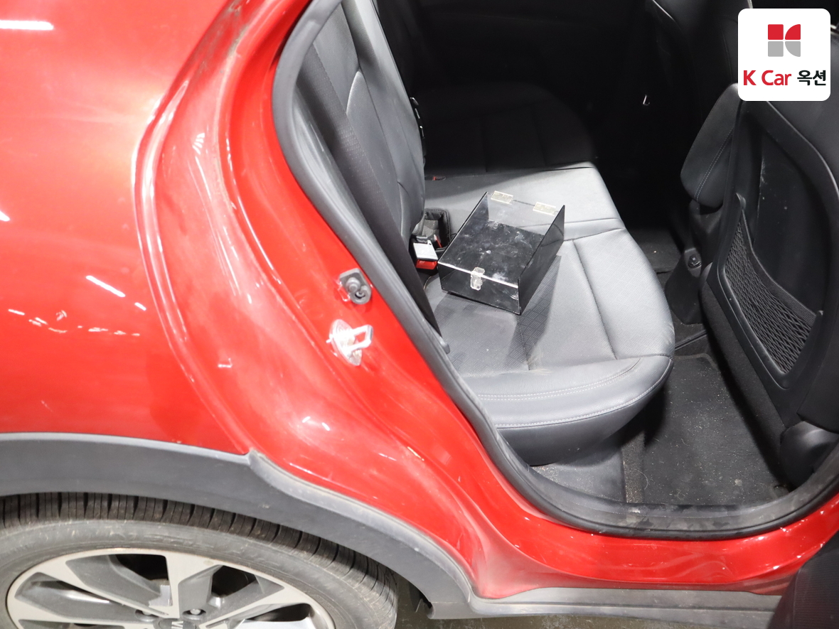 كيا ستونيك 2019 - صورة 28