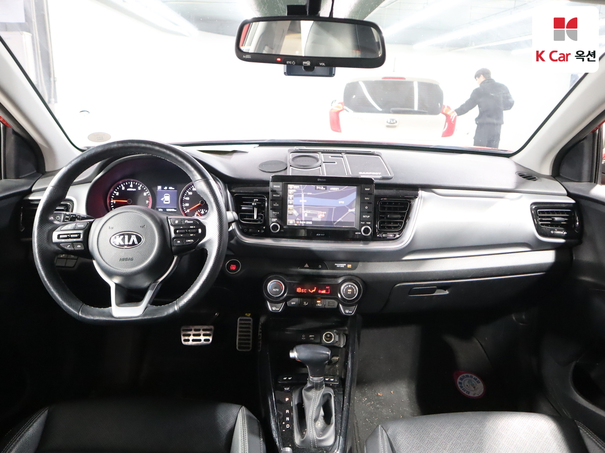 كيا ستونيك 2019 - صورة 3