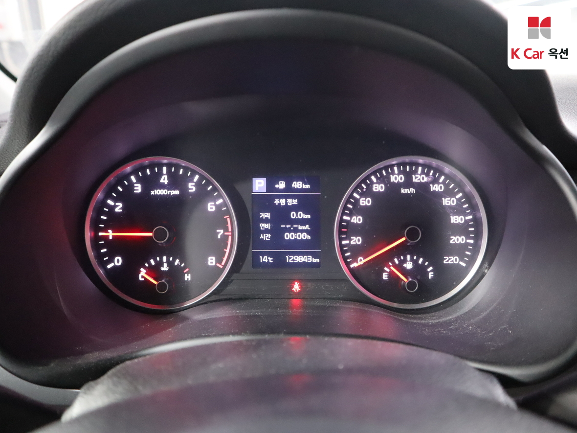 كيا ستونيك 2019 - صورة 5