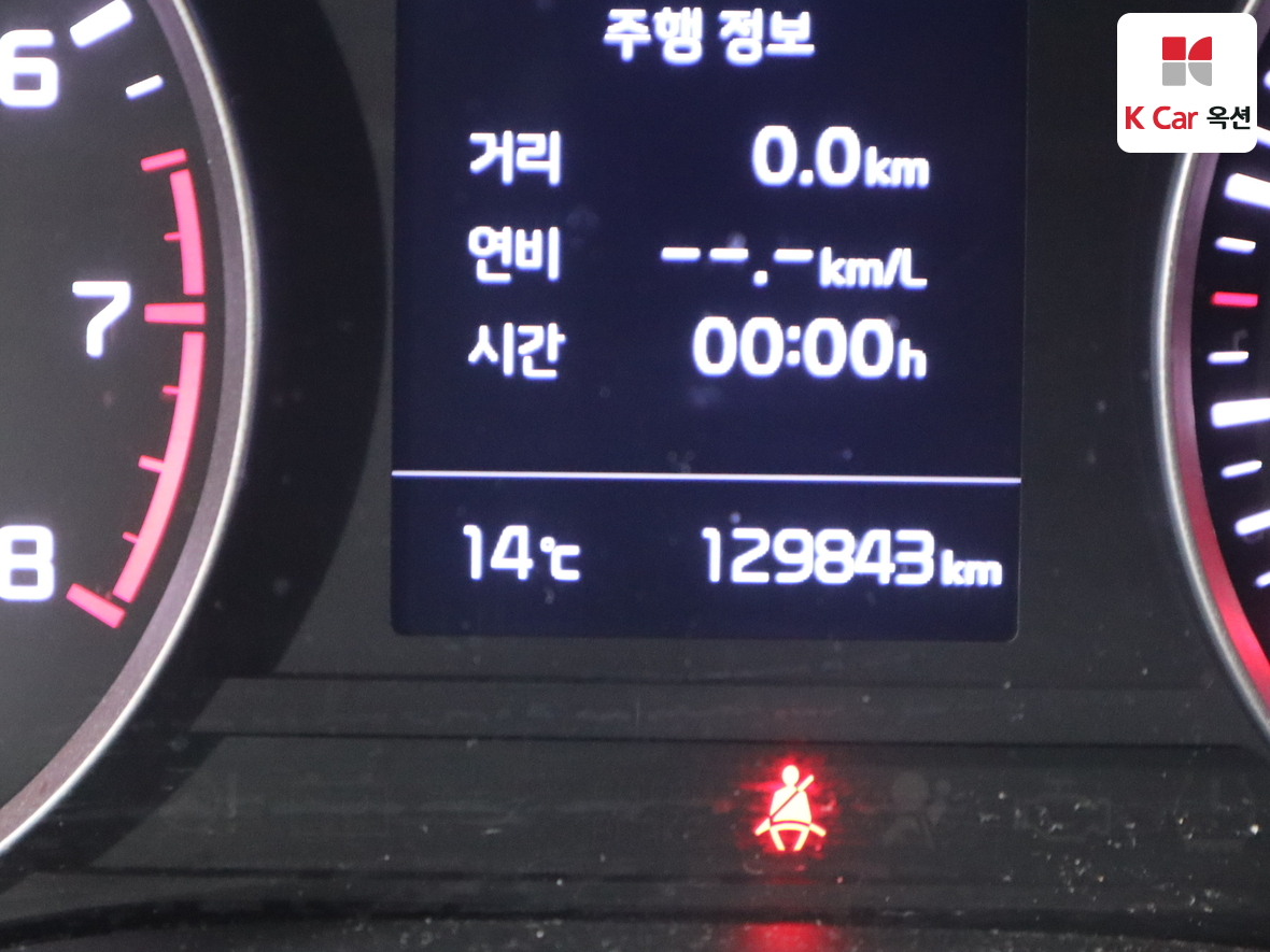 كيا ستونيك 2019 - صورة 4