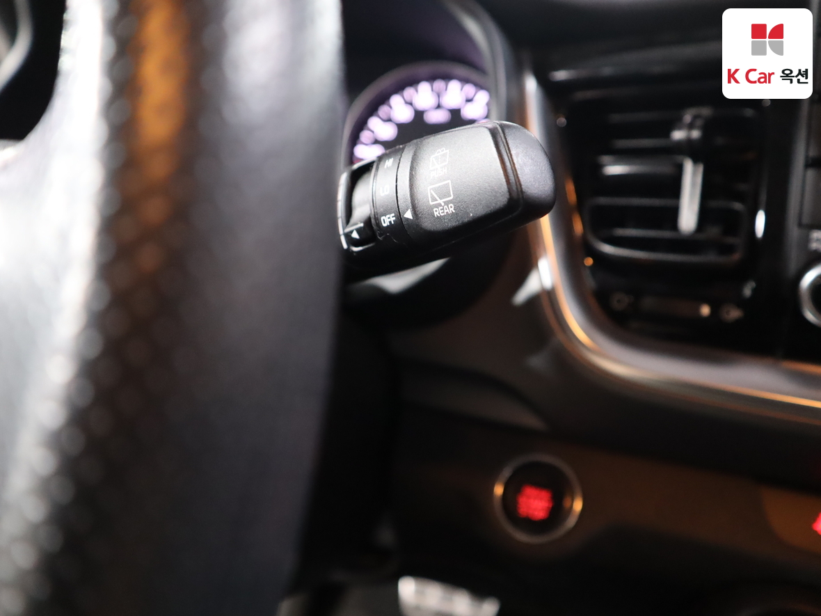 كيا ستونيك 2019 - صورة 11